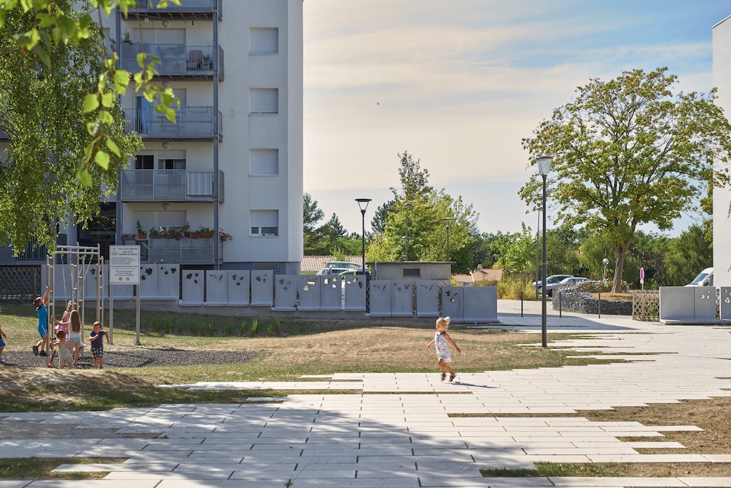 l1004523photos-s-chalmeau-non-libre-de-droits